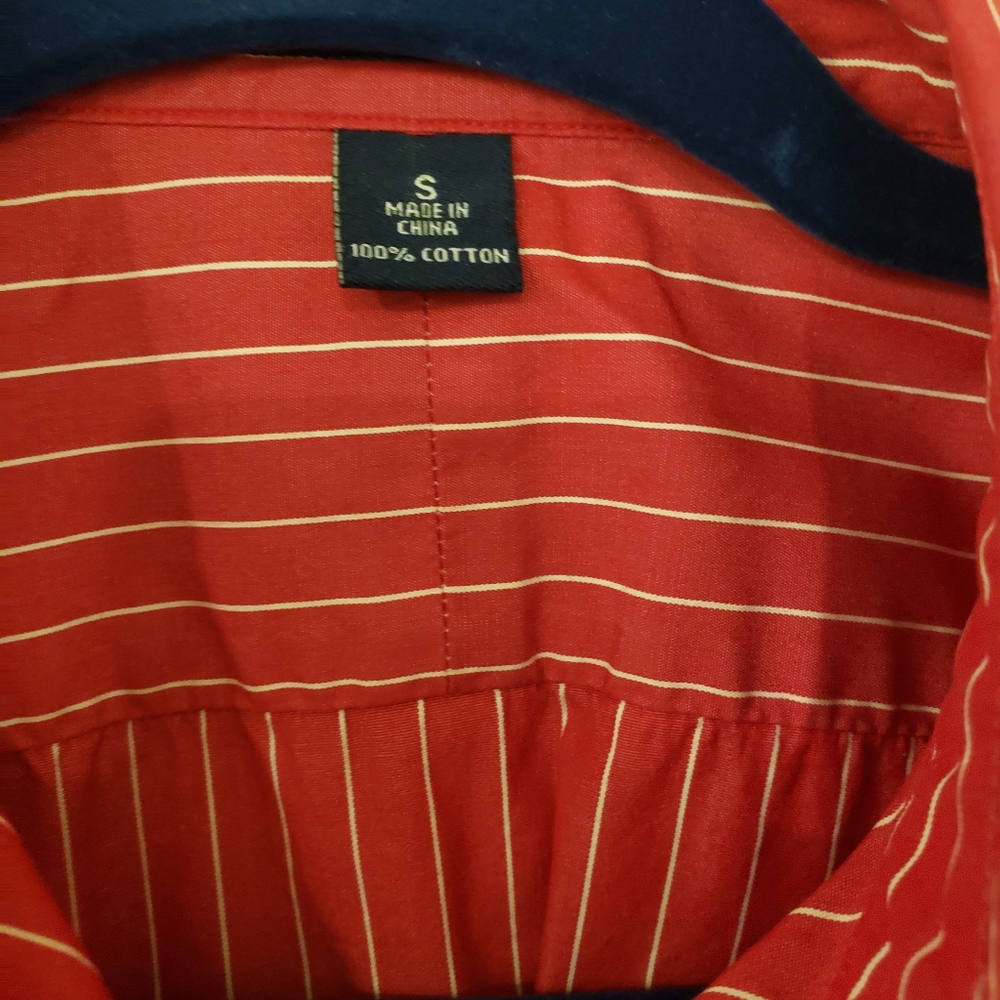 Chaps Red button down shirt - Picture 5 of 5
